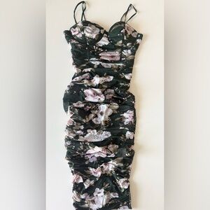 Valentine’s Day 🌷Privy Floral Ruched Dress